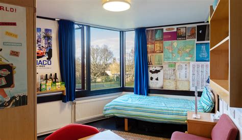 Durham colleges are a set of 16 undergraduate, and one specifically postgraduate, communities which typically provide accommodation in your first year, so in some ways, they are a little bit like halls of accommodation at other universities. . Which durham college has the best accommodation